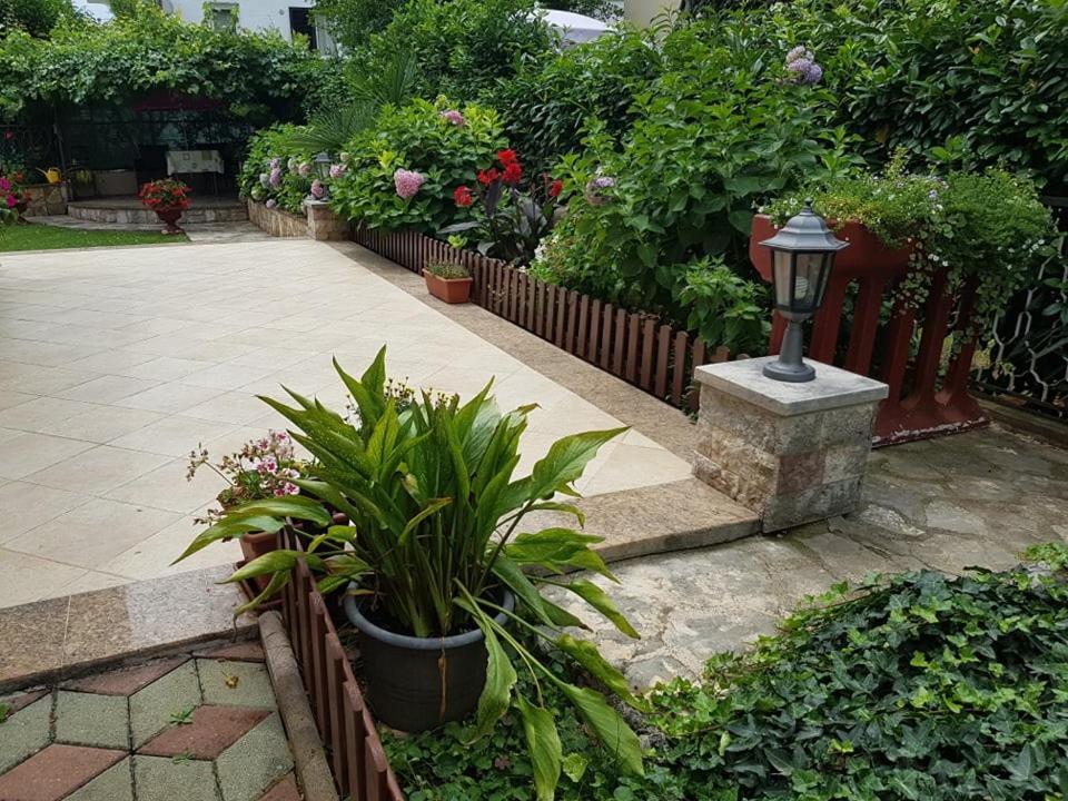 Villa Diana Apartments Poreč Dış mekan fotoğraf
